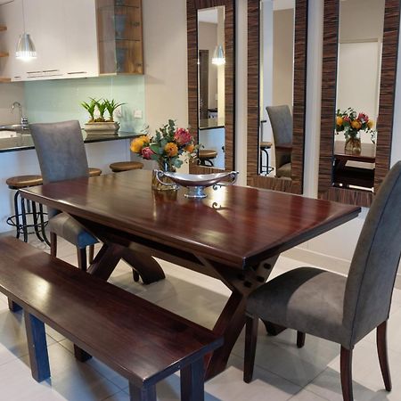 99m² 2 slaapkamer, 2 privé badkamer Appartement in Stellenbosch Central Buitenkant foto