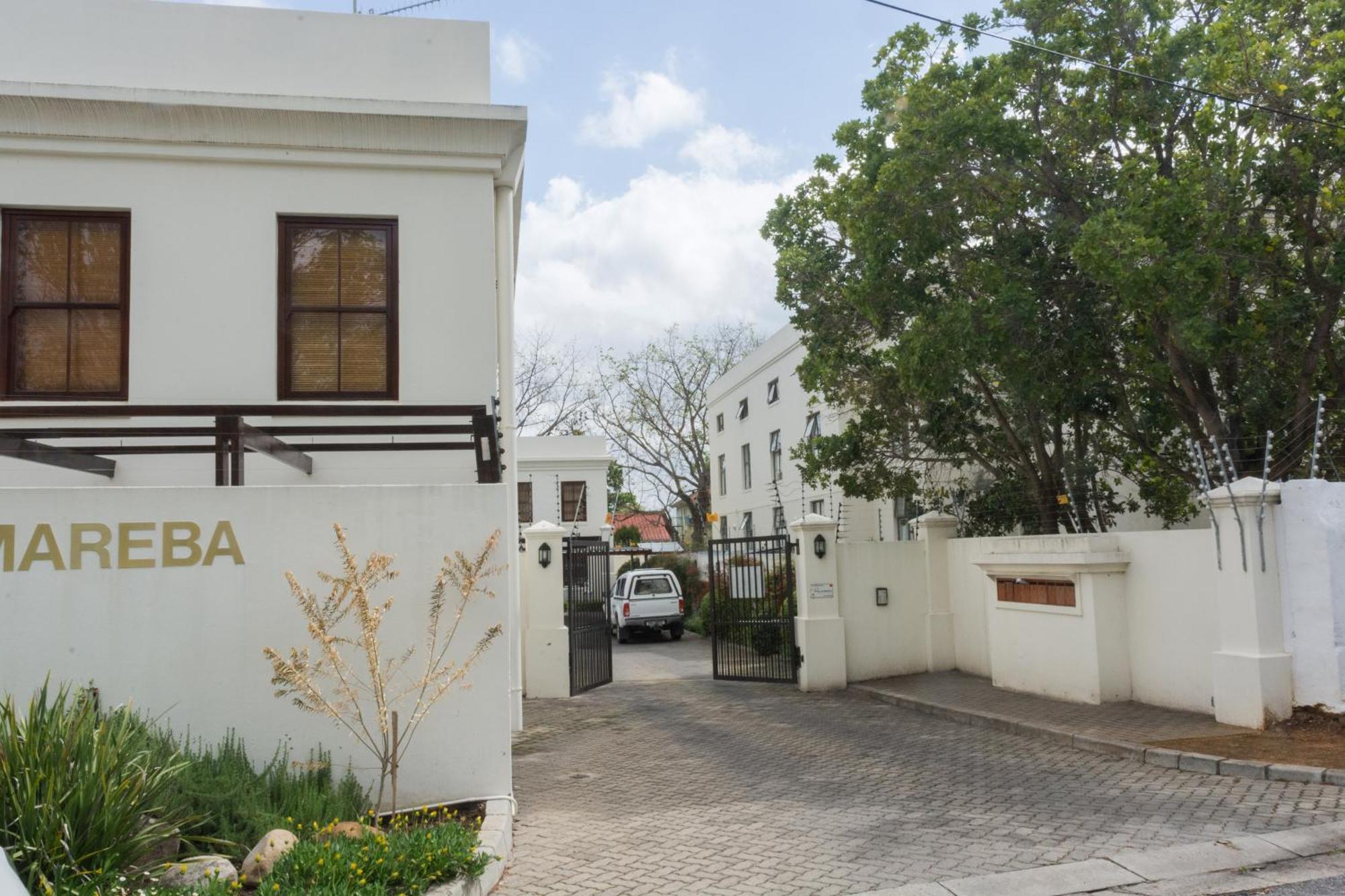 99m² 2 slaapkamer, 2 privé badkamer Appartement in Stellenbosch Central Buitenkant foto