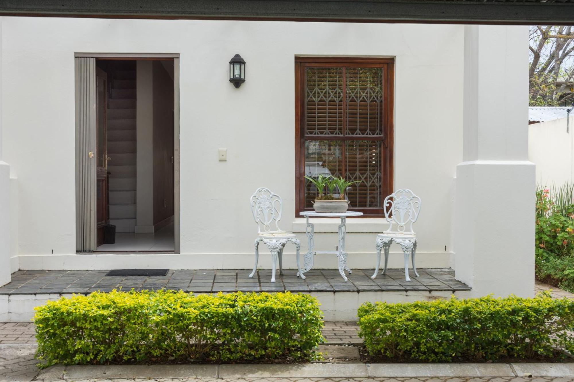 99m² 2 slaapkamer, 2 privé badkamer Appartement in Stellenbosch Central Buitenkant foto