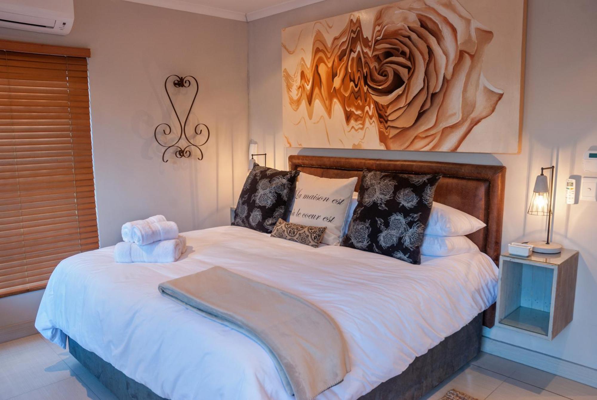 99m² 2 slaapkamer, 2 privé badkamer Appartement in Stellenbosch Central Buitenkant foto